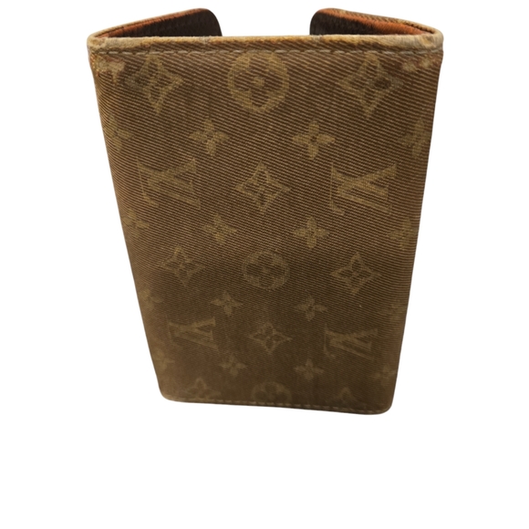 Louis Vuitton key Holder - Picture 3 of 3